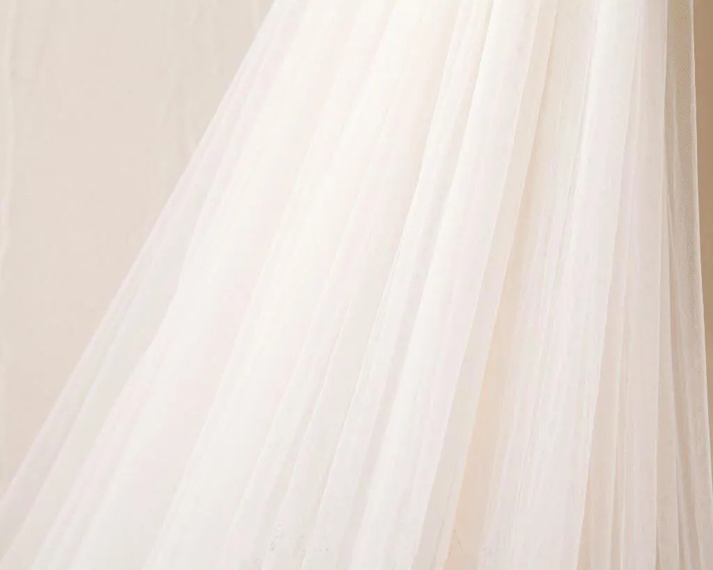 3M Long Lace Appliqued Cathedral Veils for Wedding Romantic Veils V025