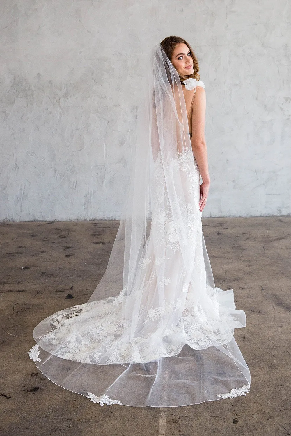 CHANE CHAPEL VEIL - WITH SCATTERED LACE EDGE