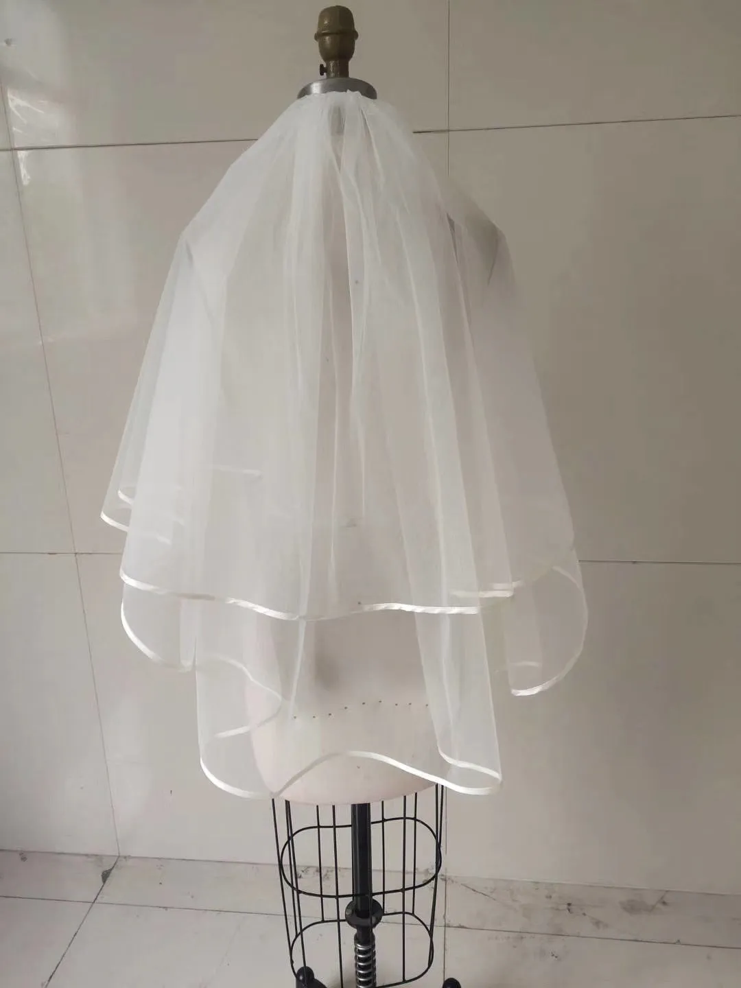 Chic elbow length two layers face veil