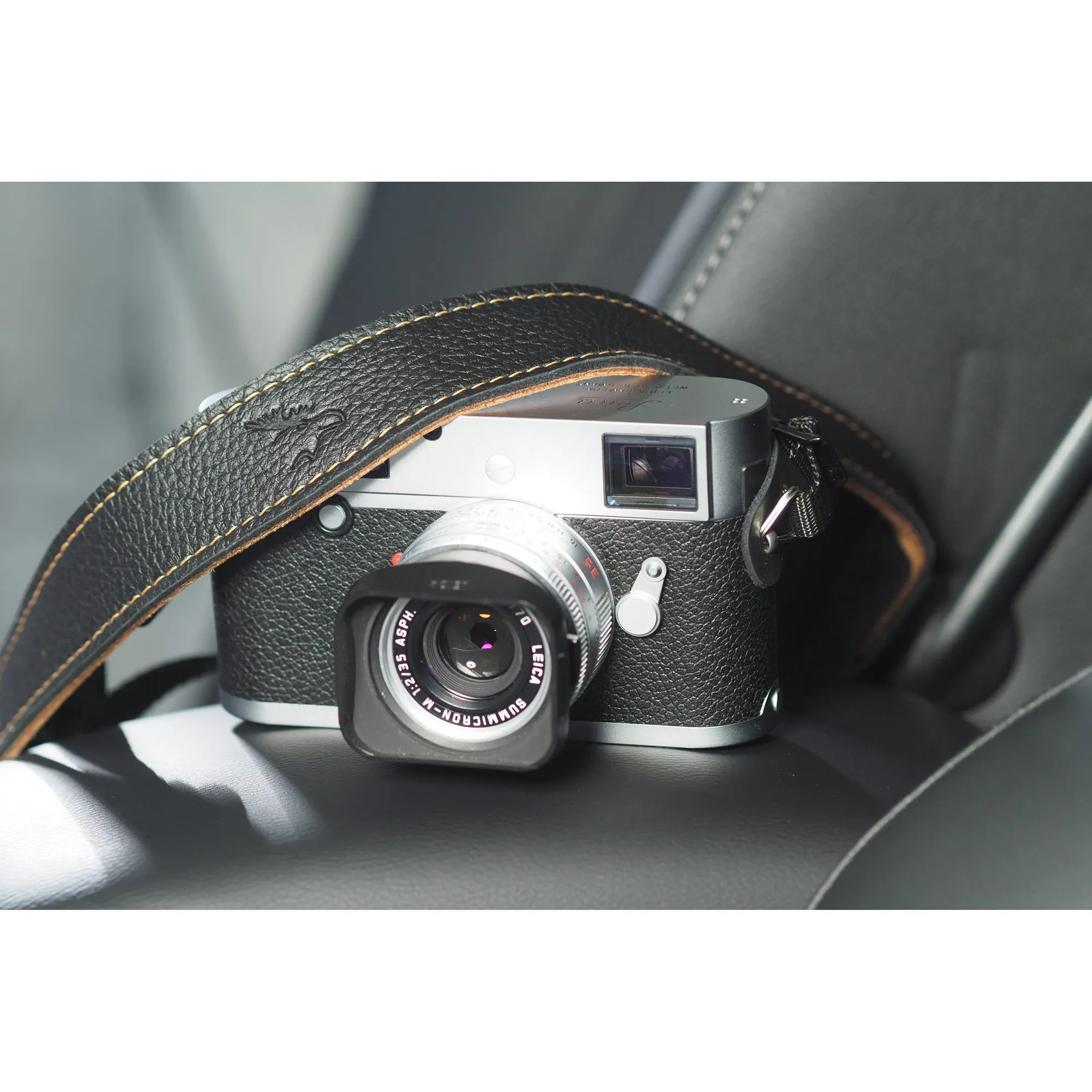 EDDYCAM Elk Leather Neck Strap, 35mm Wide, Black/Natural with Natural Stitching