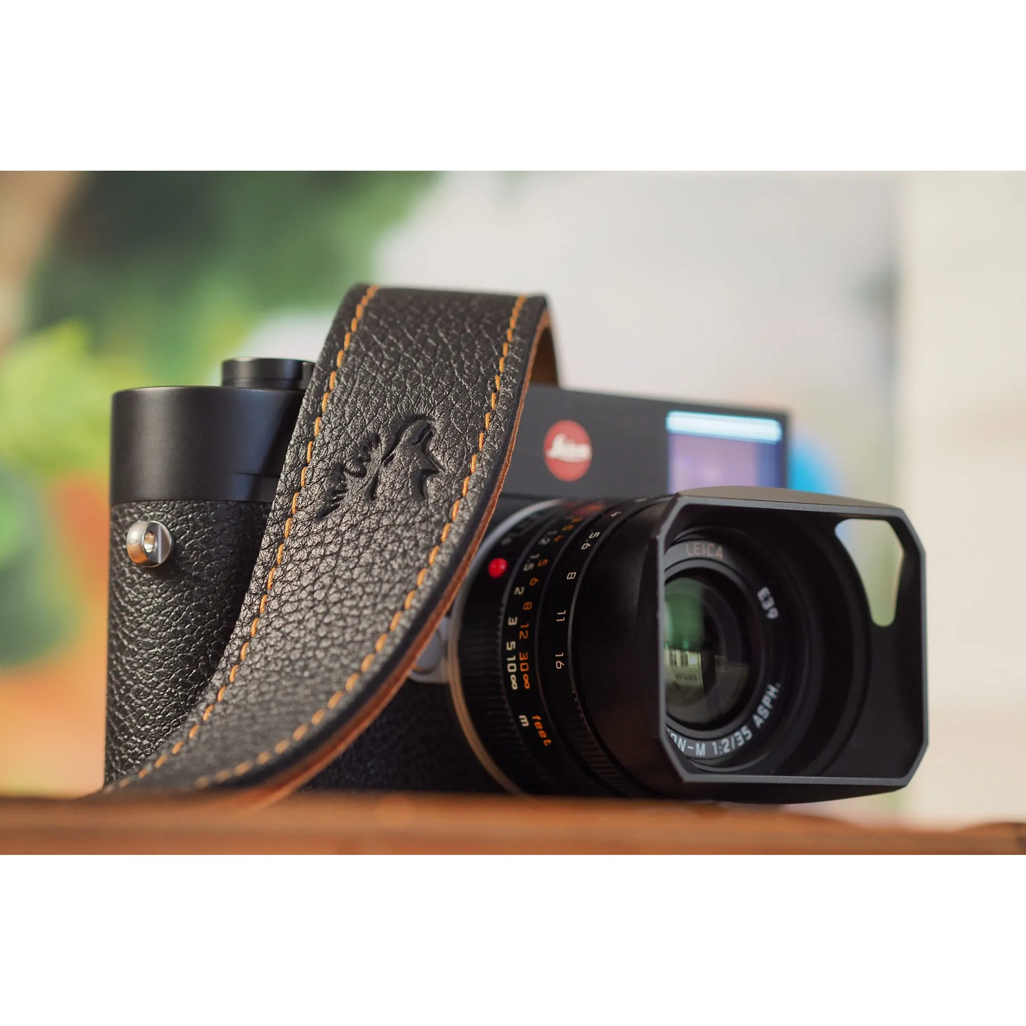 EDDYCAM Elk Leather Neck Strap, 35mm Wide, Black/Natural with Natural Stitching