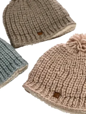 ethik merino wool || chunky knit pom pom beanie