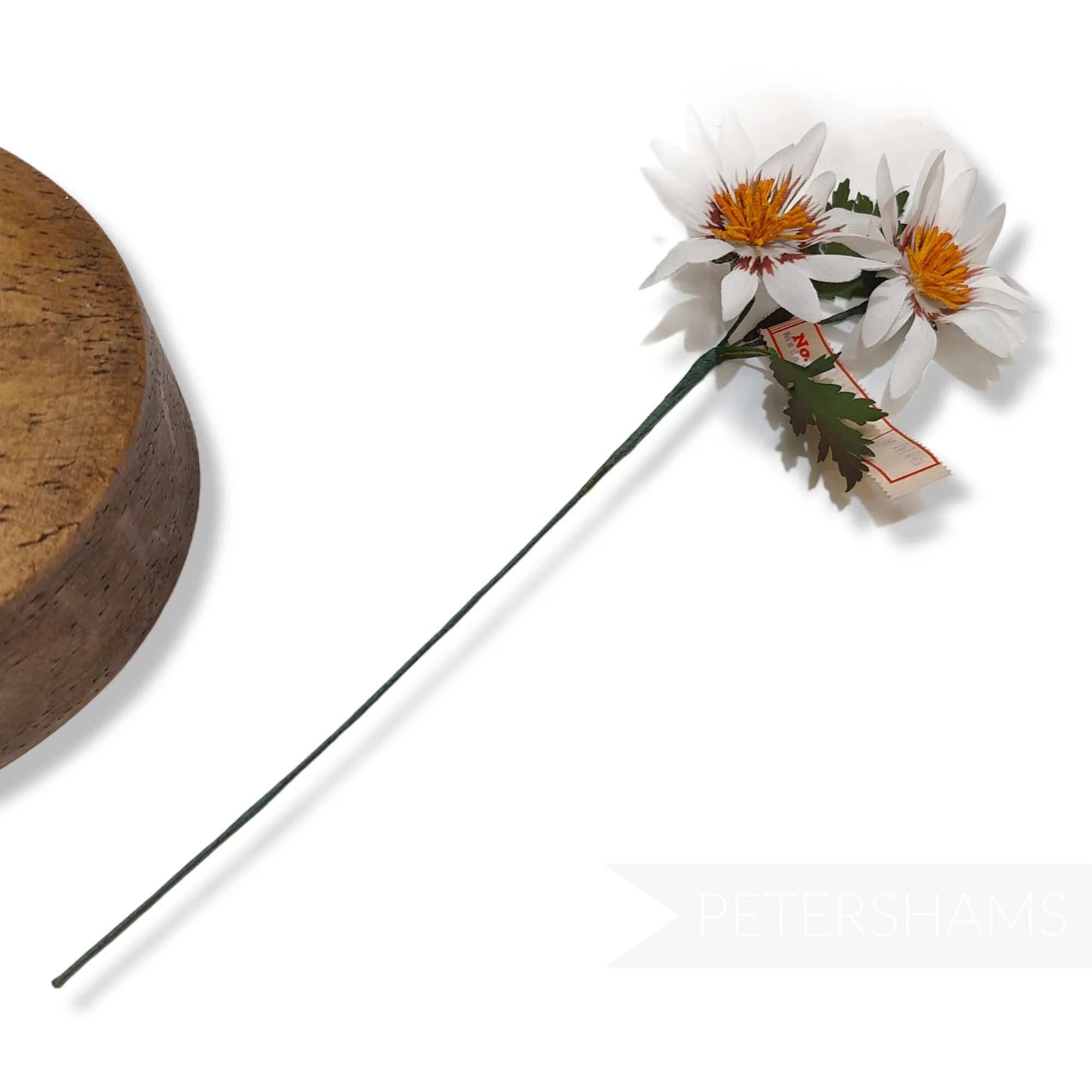 'Jada' Vintage 1960/70s Czech Silk Daisy Flower Wired Mount