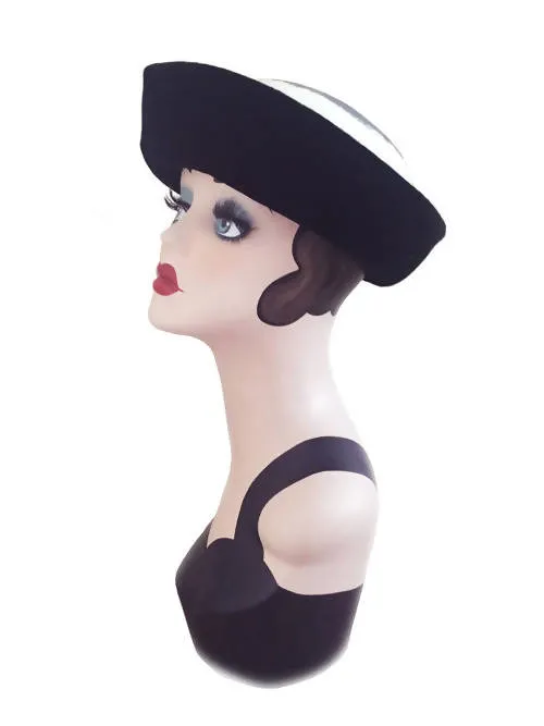 Jin Black Fascinator