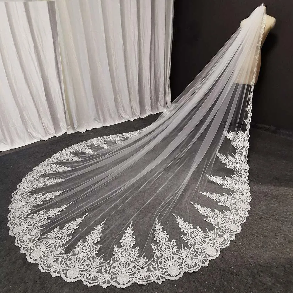 Long Lace Bridal Veil With Comb