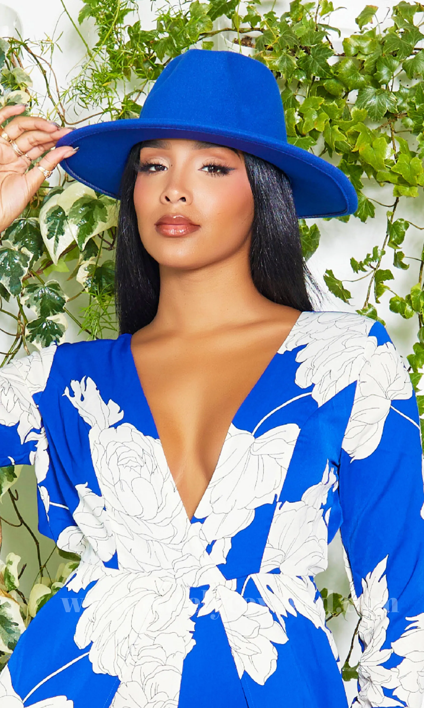 Still Trending | Wide Brim Panama Felt Fedora Hat with Band - Royal Blue