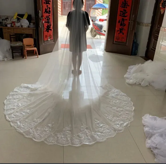 WCOS21 Long Lace Edge White Ivory Cathedral Wedding Veil